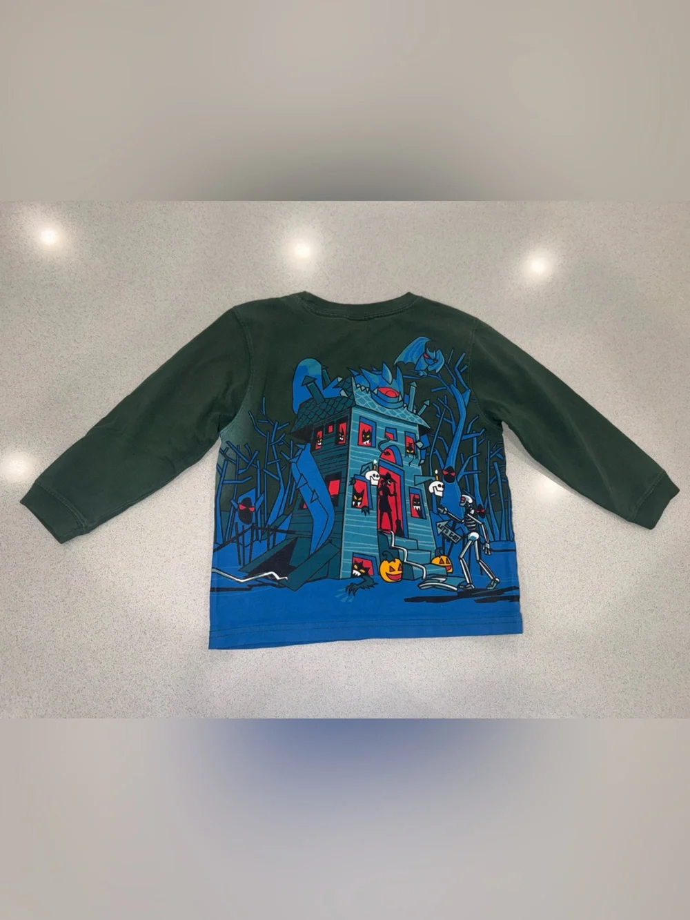 Vintage Y2K old navy 100% cotton Halloween Shirt 4t